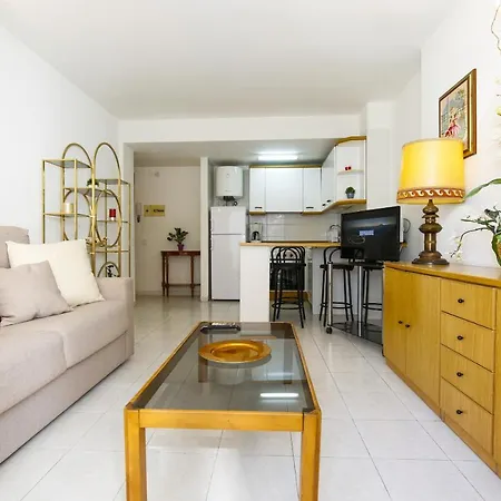 Gongora Planet Costa Dorada Apartment *